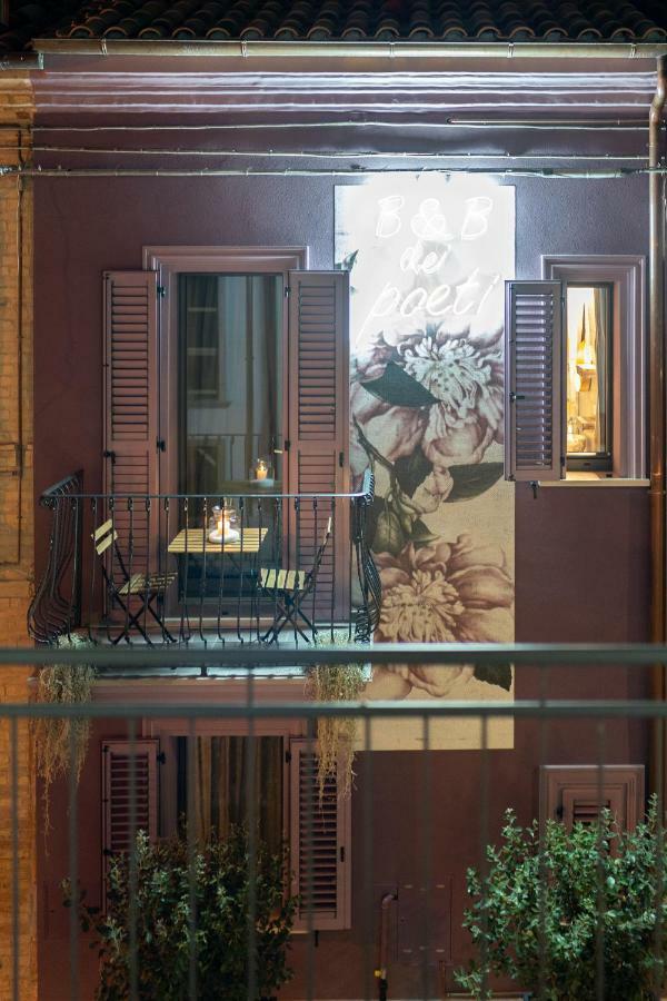 B&B Dei Poeti 시비타노바 마르셰 외부 사진